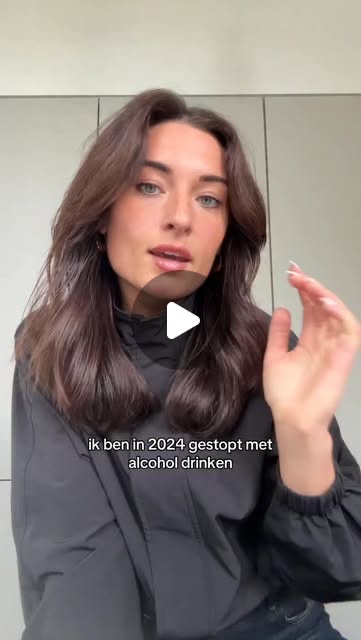Voorkant van de Instagram-video: ik ben in 2024 gestopt met alcohol drinken